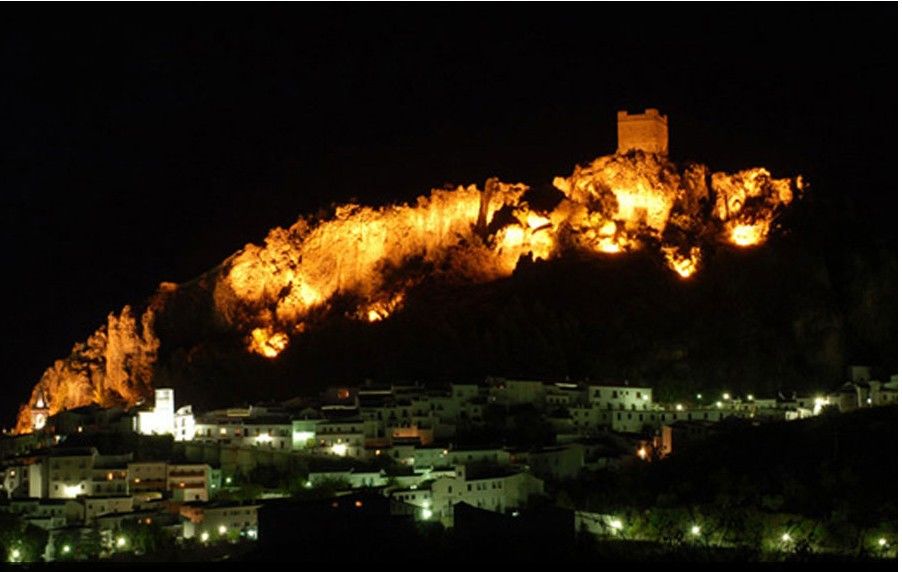 Tugasa Arco De La Villa Zahara De La Sierra Kültér fotó